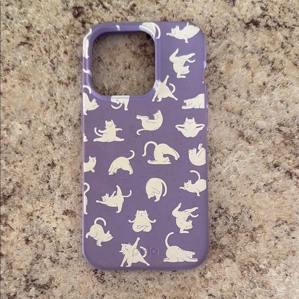 Pela iPhone 14 Pro Purple Cat Pattern Phone Case